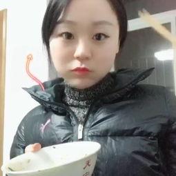 台湾婆婆吃瓜视频,揭秘娱乐圈幕后故事 第1张 台湾婆婆吃瓜视频,揭秘娱乐圈幕后故事 第1张